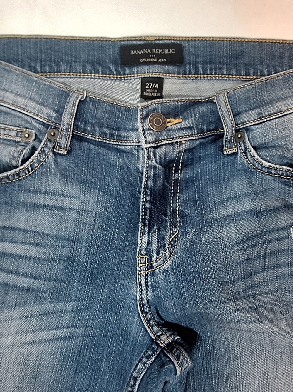 Banana Republic Distressed Girlfriend Jeans Light Wash Size 27/4